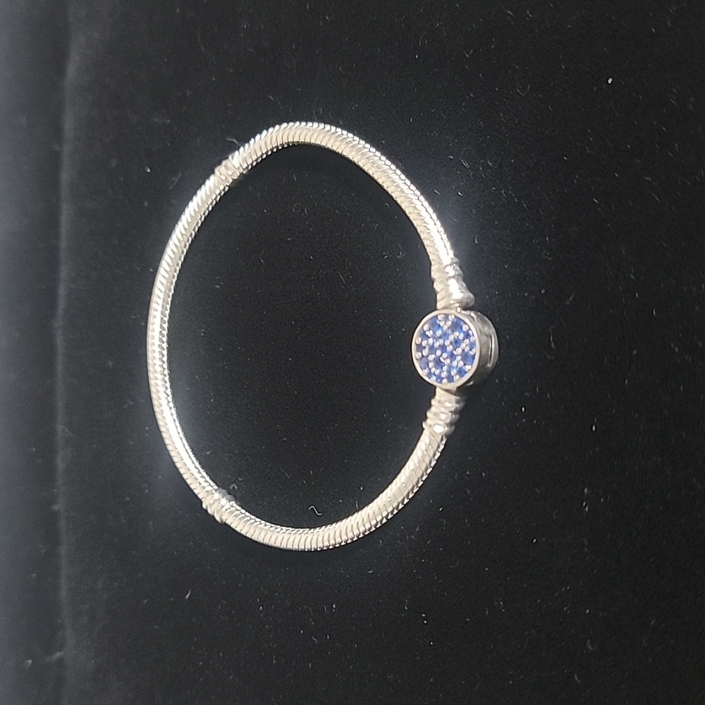Pandora braclet blue sparkling disc snake chain 18 cm